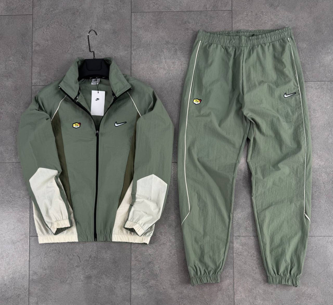Nike TN set