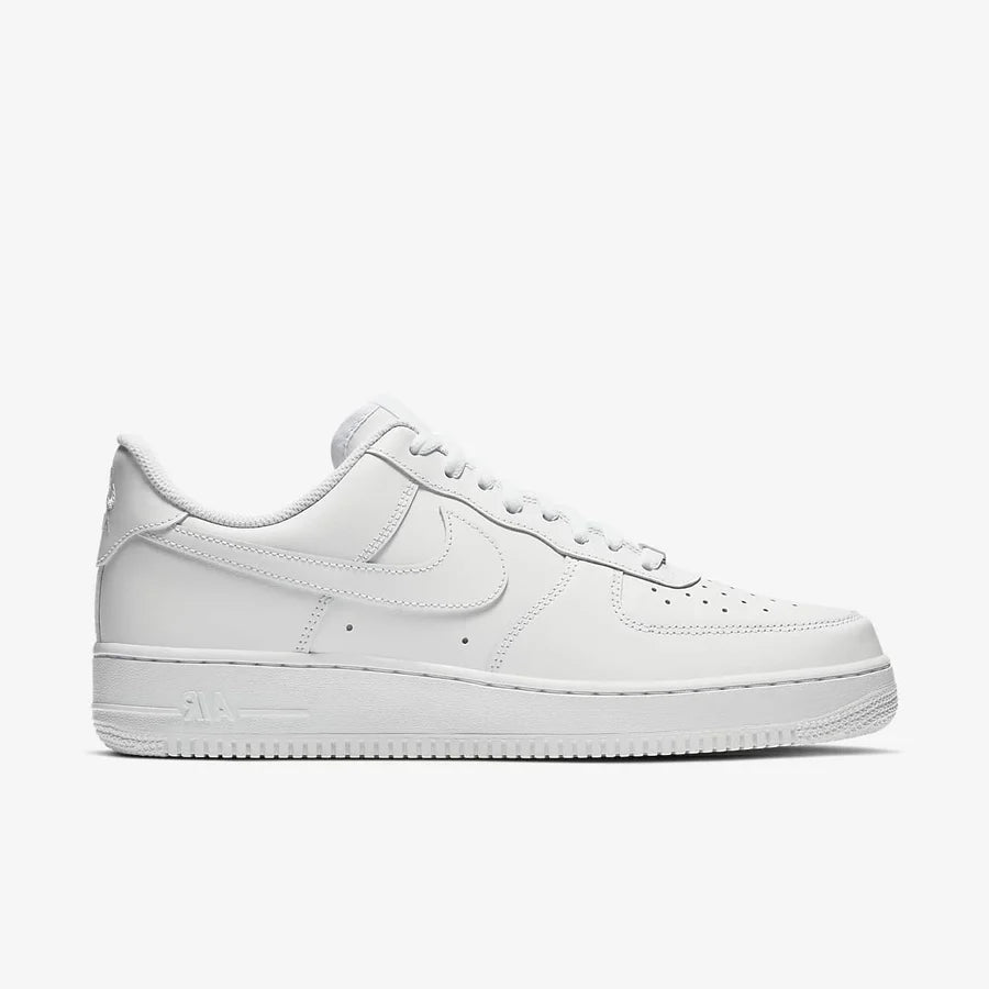 Nike Air Force total white