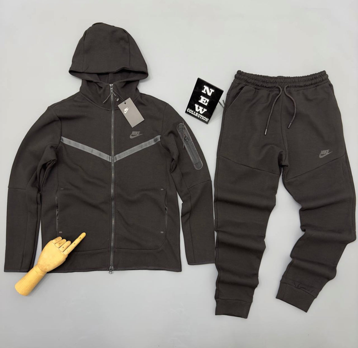 Nike tracksuit set
